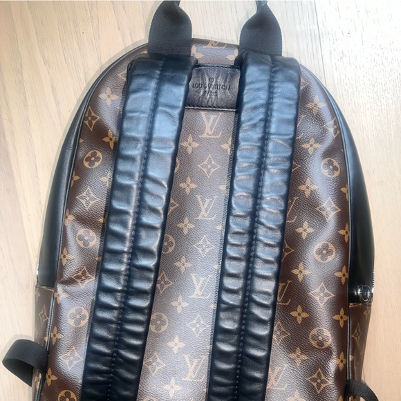 Used Louis Vuitton back pack - Picture 3 of 7